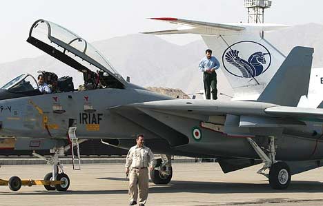 هواپیمای F-14 تامکت ایرانی با رنگ آمیزی جدید